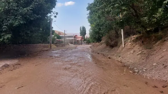 تحویل پیکر ۱۱ کشته سیل غرب مازندران به پزشکی قانونی