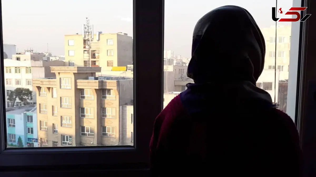 زن جوان زیر مشت و لگدهای شوهرش جلوی چشم دخترش بیهوش شد / پدر بی رحم زندگی را برای همه سیاه کرد