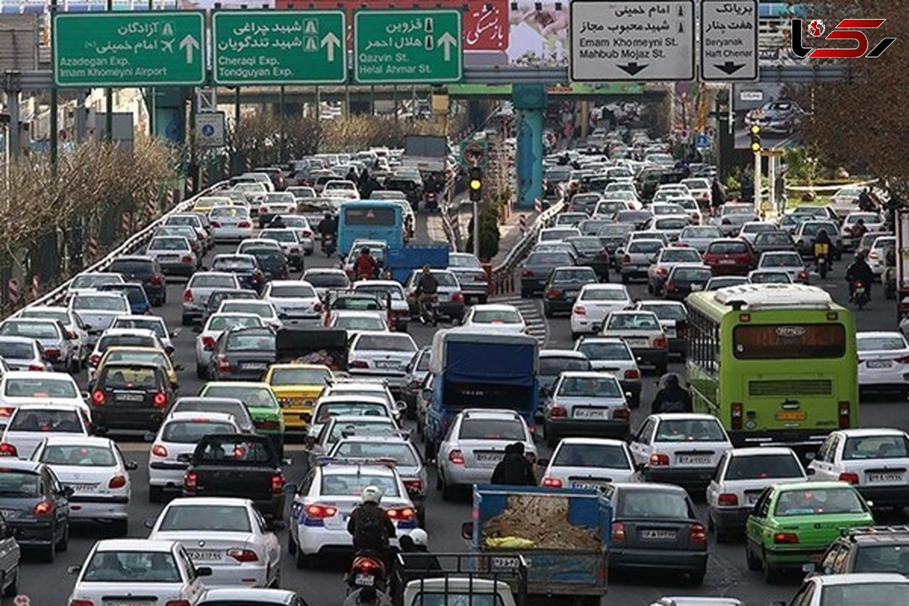 خرابی سمند عامل ترافیک بزرگراه شهید یاسینی
