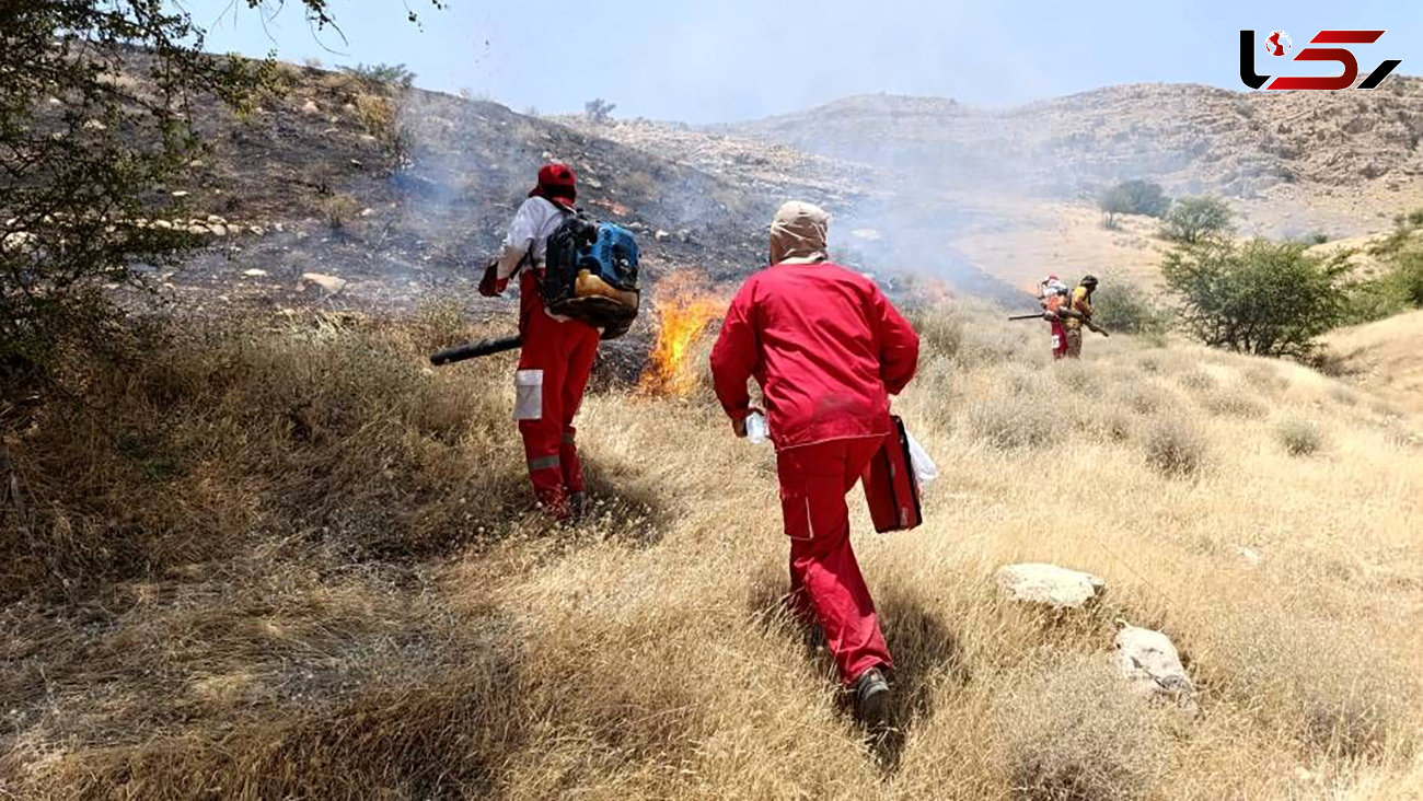 مشارکت تیم های امدادی هلال‌احمر کهگیلویه و بویراحمد در مهار آتش سوزی مراتع
