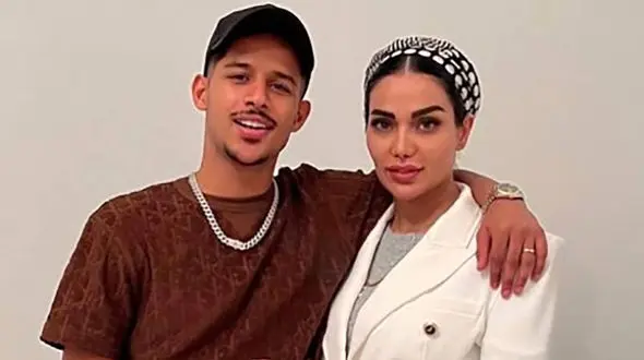 جنجال جدید زن مهدی قائدی / استوری حاشیه ساز خانم بازیگر را ببینید!