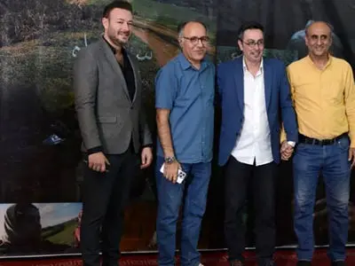 اکران فیلم فلسفی «سنگ‌ راه» به کارگردانی پژمان واثقی در سینما آفریقا