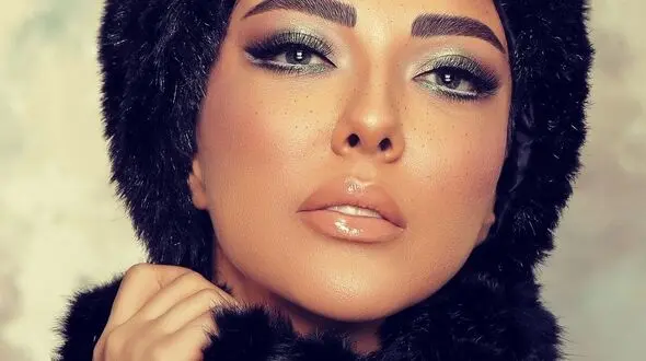 عکس جنجالی لیلا اوتادی با کلاه | لیلا اوتادی مهاجرت کرد؟ 