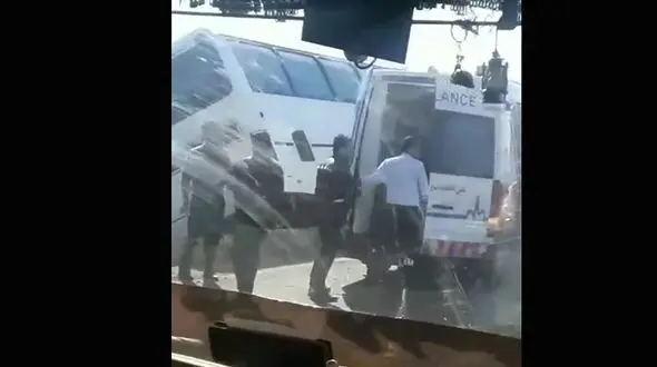 فیلم حادثه برای برای سرویس معدن خواف / لاستیک اتوبوس ترکید