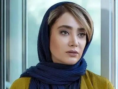 لحظه زیبای بوسه عاشقانه بهاره افشاری روی دست مادرش/ خدا حفظتون کنه برای هم+عکس