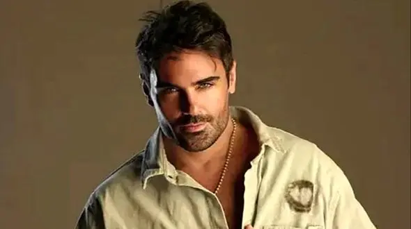  عکس مادر بیبی فیس سهراب پاکزاد، خواننده ایرانی / مادر و پسر هر دو زیبا و جذاب انگاری خواهرشه ...