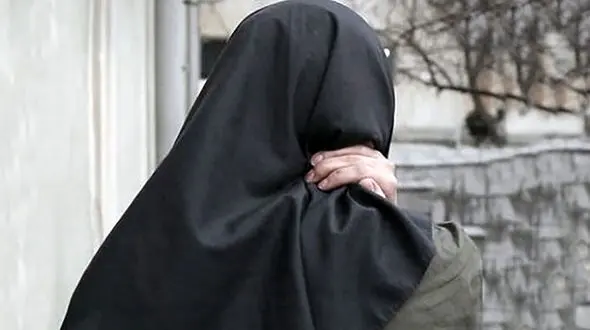 این دختر 15 ساله در پارک های مشهد می خوابید / فرار از پاتوق سیاه نامادری