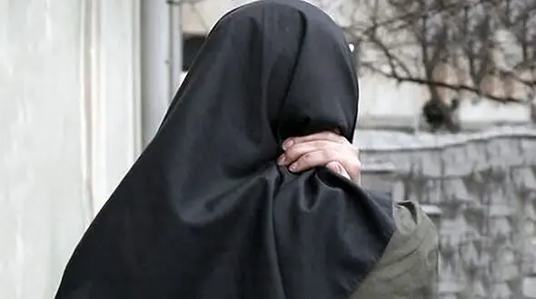 این دختر 15 ساله در پارک های مشهد می خوابید / فرار از پاتوق سیاه نامادری