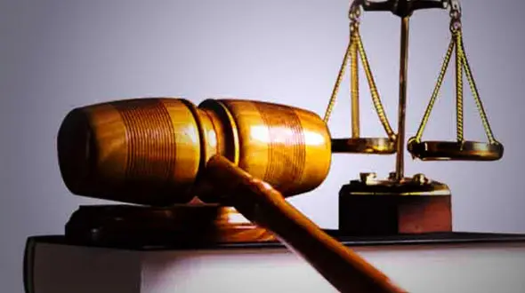 نازنین 18 ساله خودش را جلوی گلوله مرگبار انداخت