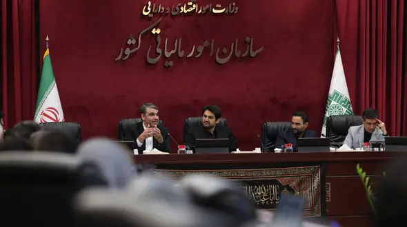 مالیات در روزهای جنگ هم عقب نماند؛ درآمد کشور ۴۶ درصد بیشتر شد اما نه از جیب مودیان!