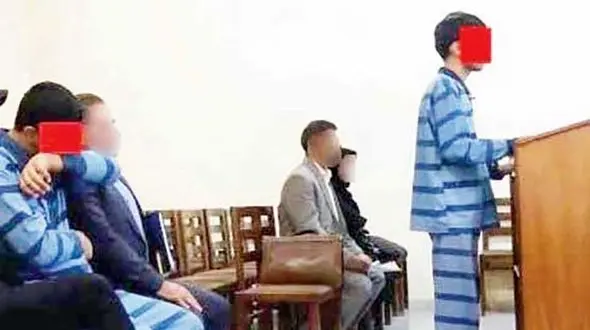 زن و مرد خطرناک مرد برج ساز را کور کردند + عکس