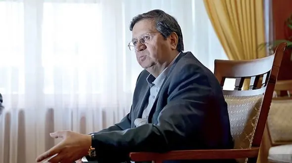 ارائه گزارش بانک مرکزی از اقدامات معیشتی و تحولات بازار ارز در جلسه سران قوا