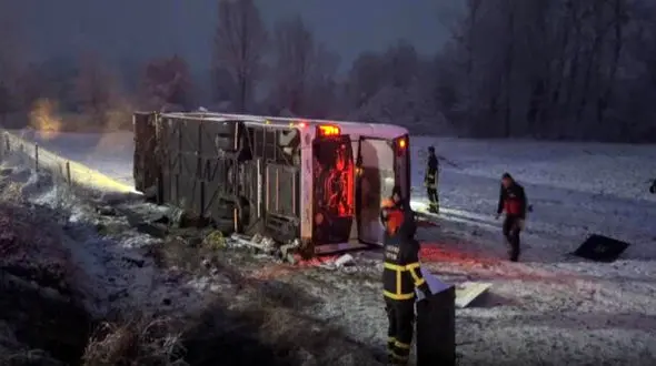  36 کشته و زخمی در واژگونی هولناک اتوبوس + فیلم