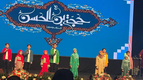 ببینید / اجرای سرودهای مذهبی توسط کودکان ایران زمین + فیلم