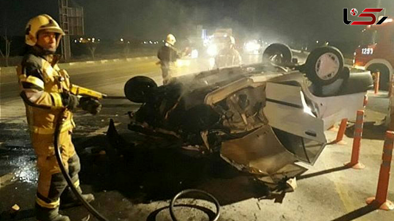 پراید پس از واژگونی در جاده خاوران آتش گرفت+تصاویر 