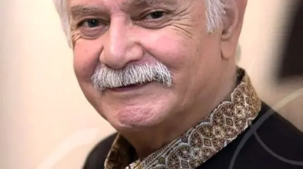 اجرای موسیقی تیتراژ سریال میرزا کوچک خان توسط زنده‌یاد ناصر مسعودی