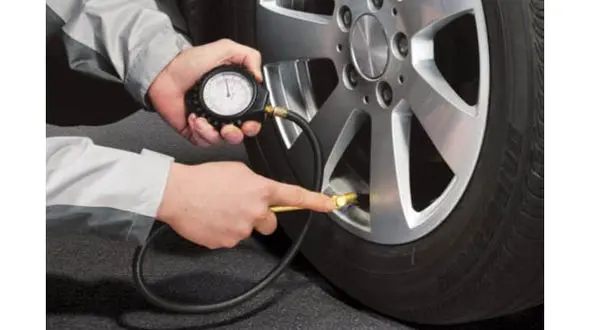 چرا تنظیم باد تایر خودرو مهم است؟