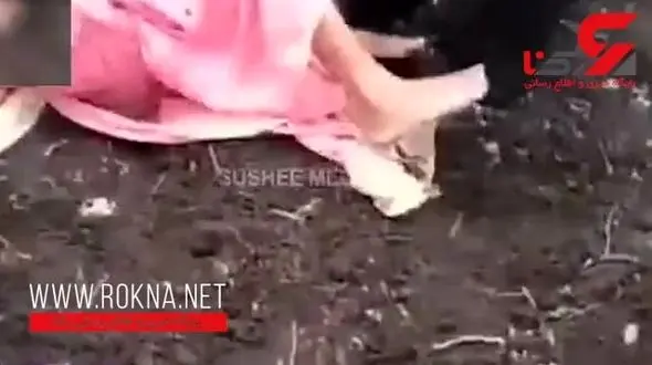 رفتار زشت پسر سنگدل مادر روستایی اش / این حادثه دنیا را تکان داد + فیلم 