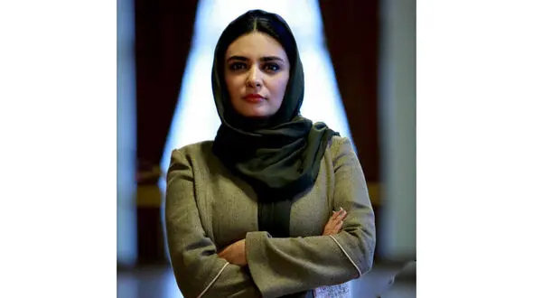 لیندا کیانی به کاتیوشا پیوست