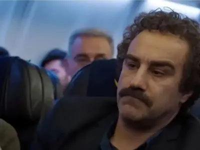 سفر در زمان؛ «نقی و کارگردان» در پشت صحنه سریال پایتخت 7؛ سال 1403