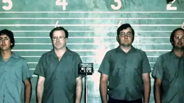 علت اصلی اینکه بعضی‌ها قاتل سریالی به دنیا می‌آیند چیست؟