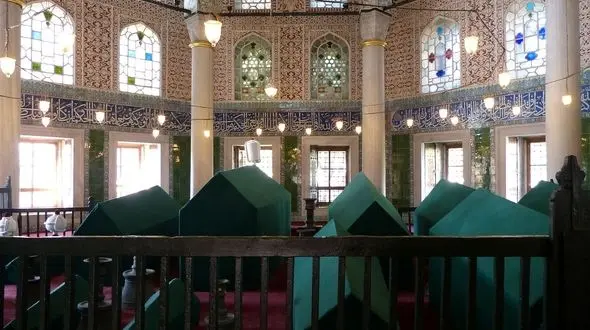 این مرد بعد از پادشاه شدن پنج برادرش را کشت!