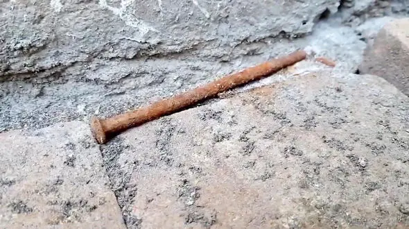 شمشیر سازی با یک میخ + فیلم