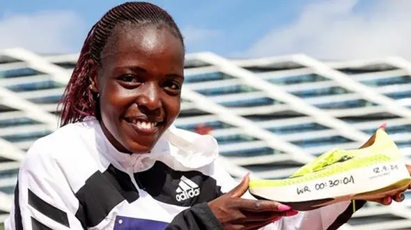 قتل دونده ملی پوش زن با ضربات چاقو + عکس