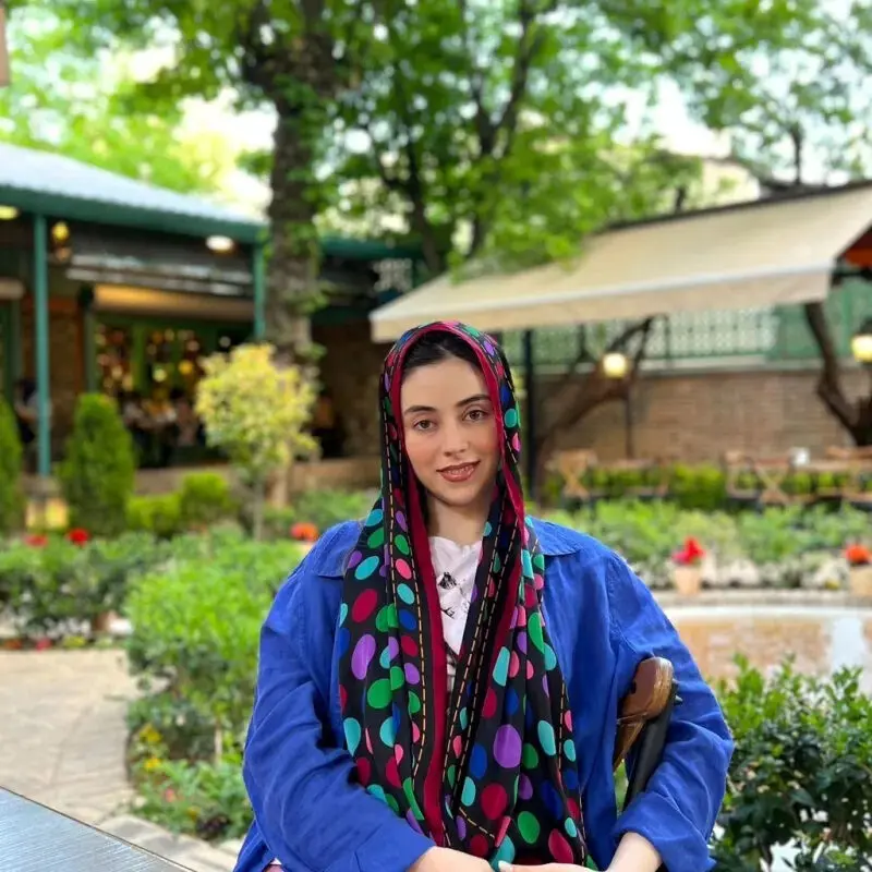 نیلوفر رجایی فر