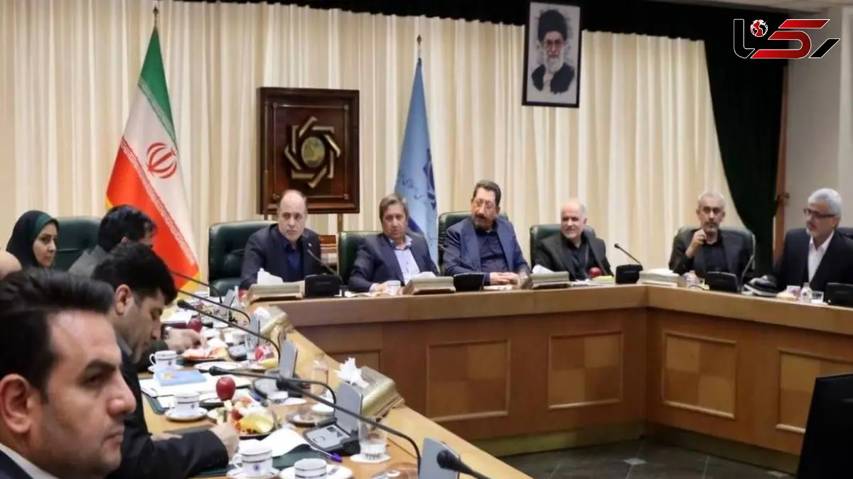 راهبرد جدید بانک مرکزی در سیاست های ارزی/ میزان عرضه از تقاضای ارز پیشی گرفت