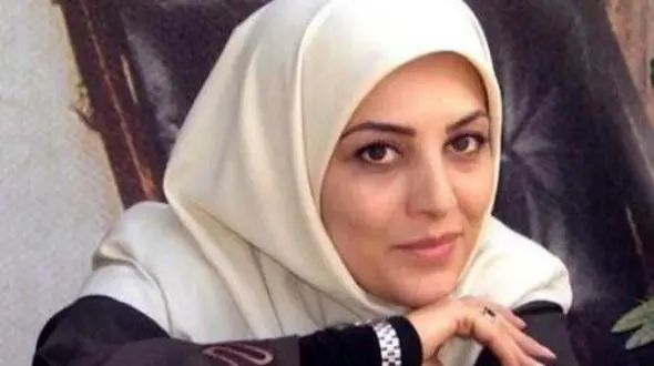 ژیلا صادقی: سخت‌ترین روز زندگیم همان روزی بود که سیسمونی فرزندم، والارضا، را جمع‌آوری کرده بودم/ همکارام باعث شدن بچم بمیره!