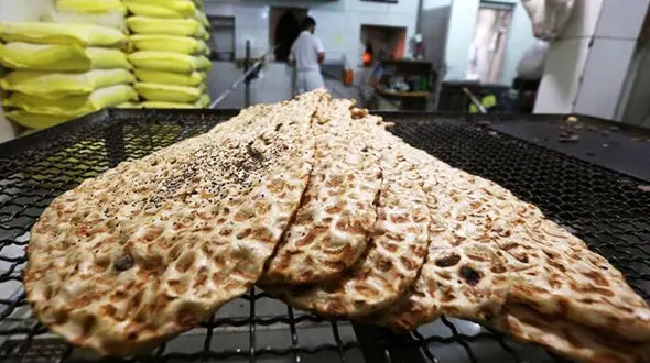 نانوایان در تأمین و تهیه موتوربرق ناتوان هستند