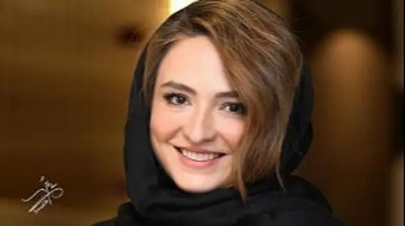 عکس / گلاره عباسی و لاله اسکندری در پشت صحنه بامداد خمار 
