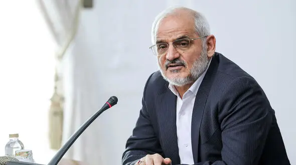 حاجی‌میرزایی: پزشکیان توانسته امیدی دوباره در مردم ایجاد کند
