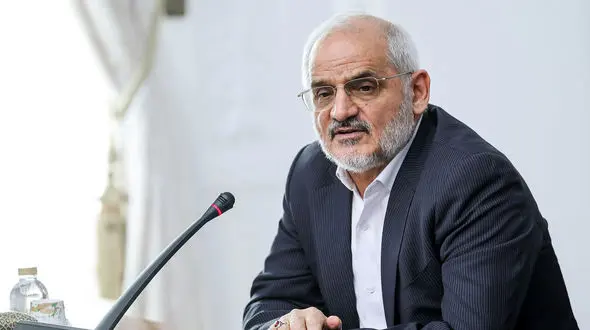 حاجی‌میرزایی: پزشکیان توانسته امیدی دوباره در مردم ایجاد کند