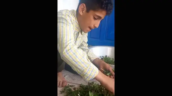 فیلم صدای بهشتی این پسر لرزه به جان همه انداخت /  ببینید و لذت ببرید !