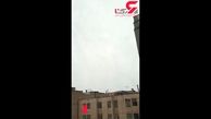 تهرانی ها غافلگیر شدند / توفان و تگرگ و برف و رعد و برق را همزمان ببینید + عکس و فیلم