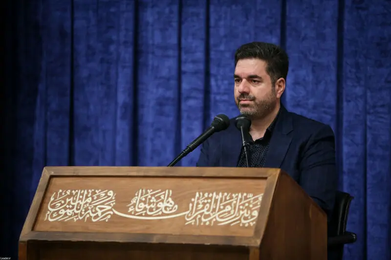 رهبر انقلاب حضرت آیت الله خامنه ای در مراسم بزرگداشت شهدای جنگ تحمیلی اخیر 7-5-1404