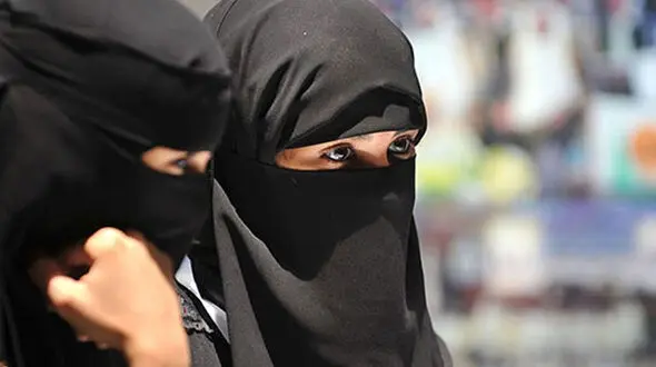 هشتک چرا من گزارش ندادم زنان عربستانی وایرال شد