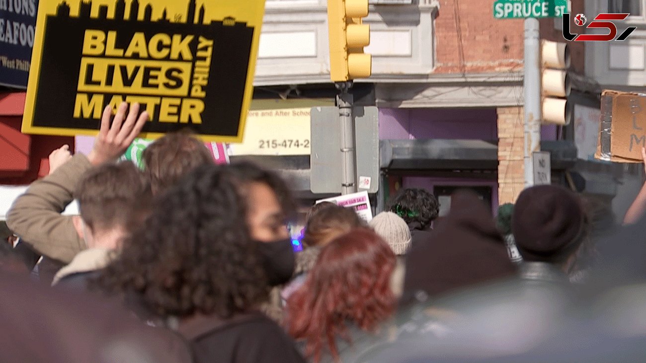 Hundreds in West Philadelphia Protest Police Shooting of Walter Wallace