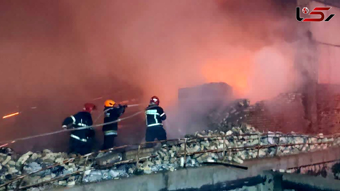 آتش‌سوزی در انبار و فروشگاه لوازم ساختمانی در کرمانشاه + فیلم