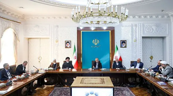 برخورد سلیقه‌ای با قانون باعث بدبینی مردم نسبت به مسئولین کشور خواهد شد 