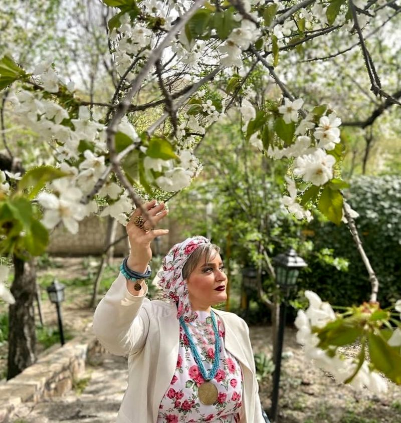 نعیمه نظام‌دوست