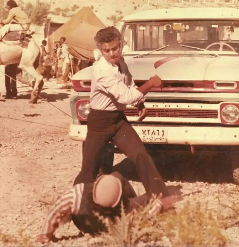 بهروز وثوقی