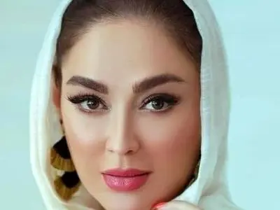 عکس ها / الهام حمیدی مدل لباس های شیک زنانه و دخترانه عید 1405 شد / بازگشت خانم بازیگر یوزارسیف با تغییر چهره صد در صدی به دنیای تصویر