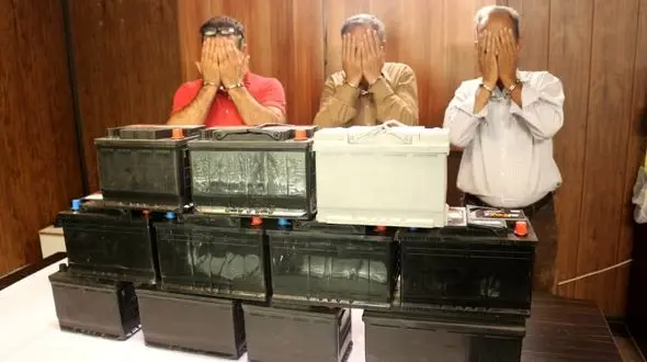 دستگیری سارقان باطری دکل های مخابراتی +عکس