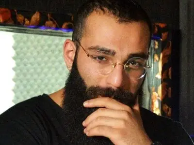 نقش حمید صفت در سریال بامداد خمار+ عکس اصلان خواستگار محبوبه