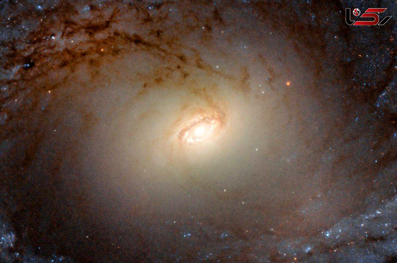 تصویر ثبت شده توسط تلسکوپ فضایی هابل ناسا، از کهکشان IC