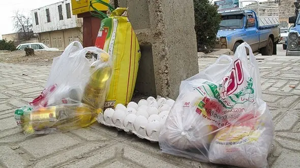 دو برابر شدن نرخ تورم مواد غذایی در ۱۰ ماه/ زندگی با وعده‌های کمتر و نگرانی بیشتر/تهدیدی علیه آموزش،سلامت و آینده‌ کشور