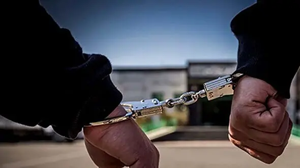 دستگیری مامور قلابی در پرند 